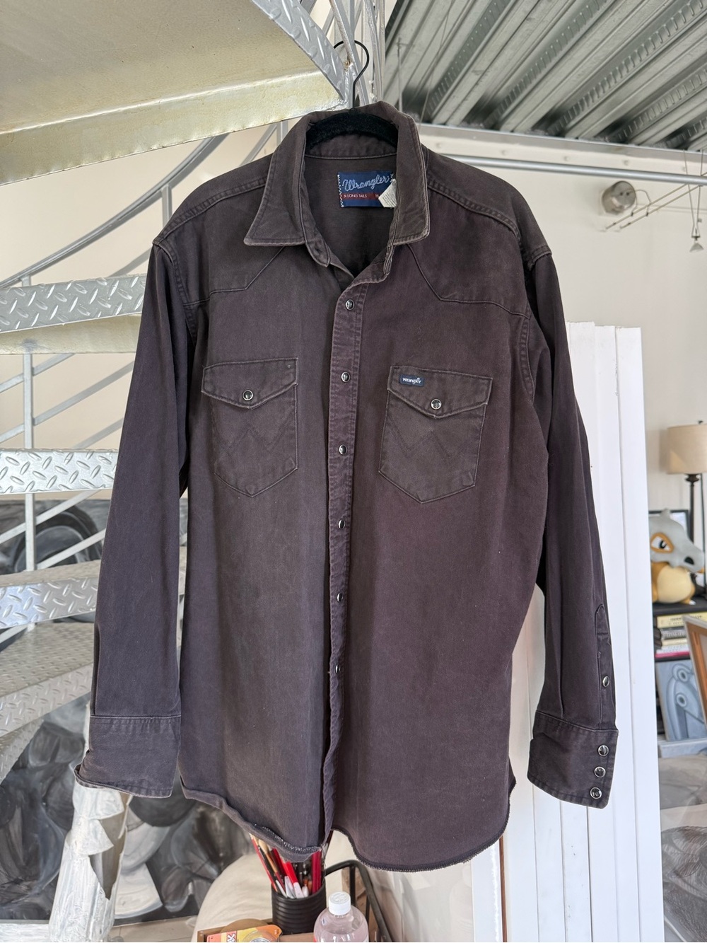 Wrangler Men's Dark Charcoal Long-Sleeve Western Shirt Jean Shaket Jacket Shirt